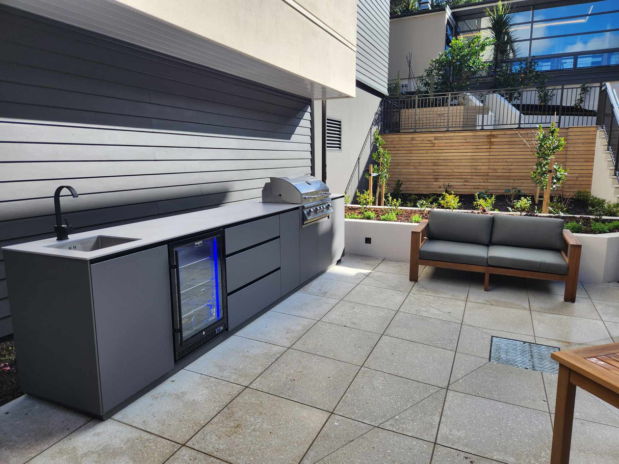 Aria Bay Outdoor Kitchen by Love Kitchens