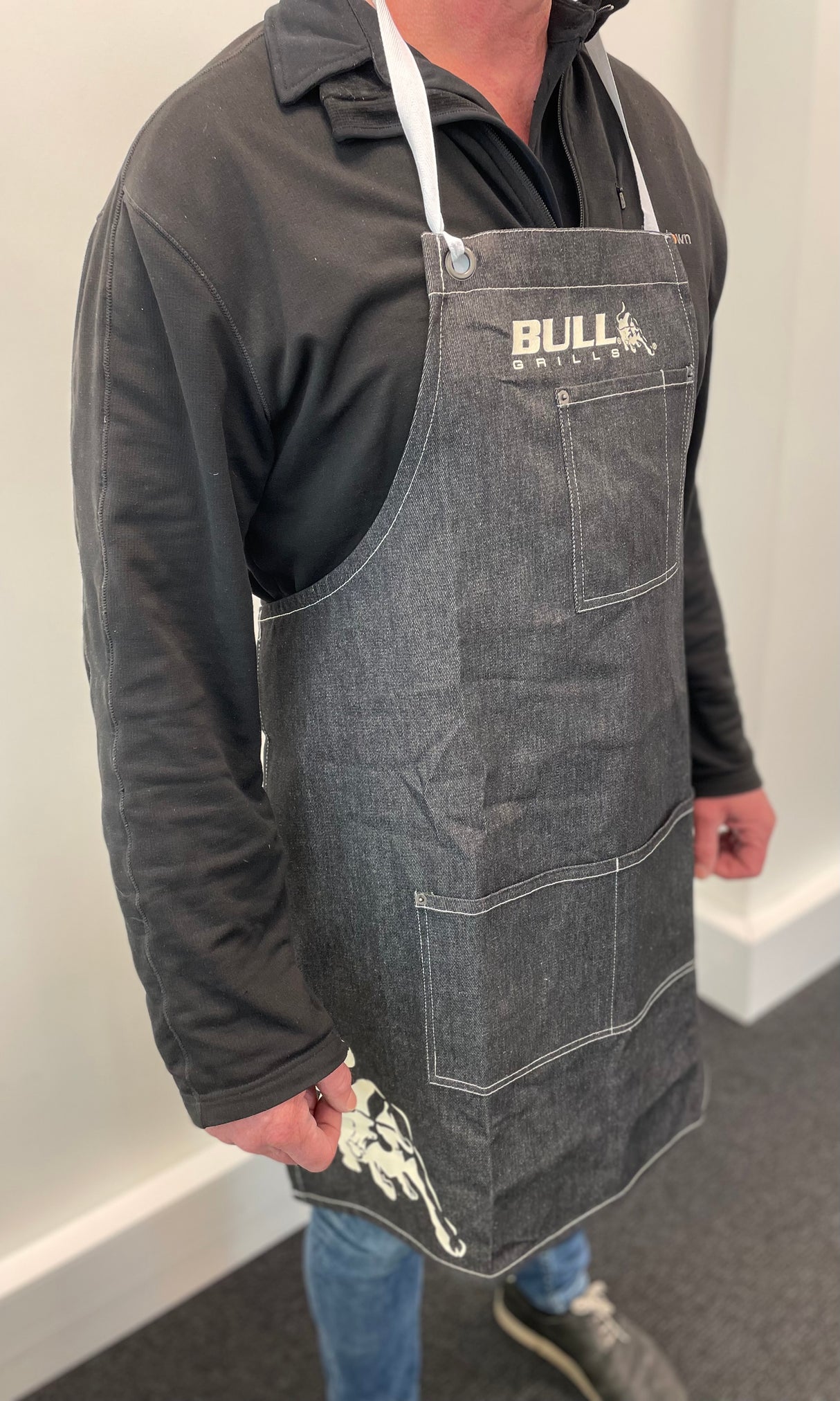 Bull BBQ Black Denim Apron